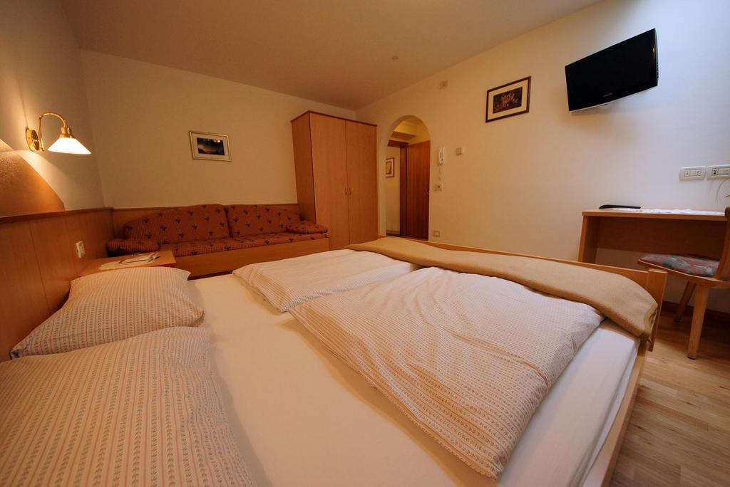 Residence Araldina San Cassiano  Esterno foto